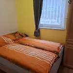 דירה 2 Apartments, 150 M From The Beach, Garden & Barbecue Kruševo