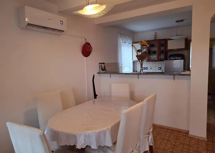 شقة 2 Apartments, 150 M From The Beach, Garden & Barbecue *
