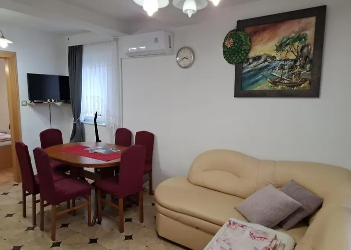 2 Apartments, 150 M From The Beach, Garden & Barbecue Apartamento *